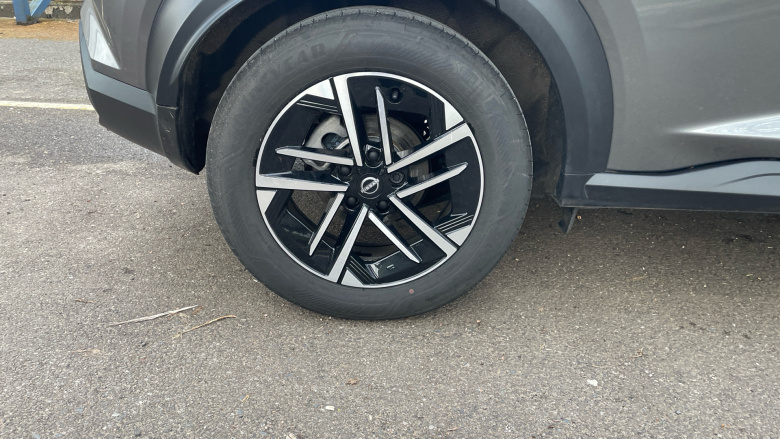 Nissan Juke 1.6 Hybrid N-Connecta 5dr Auto Hybrid Hatchback